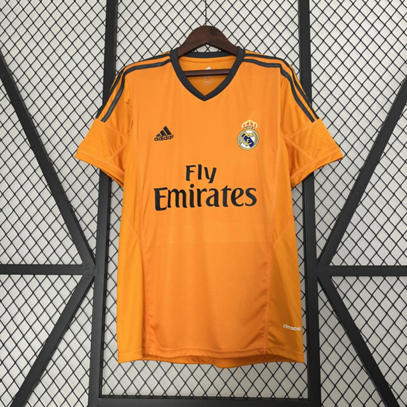 Retro Real Madrid 13/14 Third Away Kit